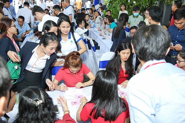 Những hình ảnh "nóng" trong lễ mở bán 200 căn đợt cuối dự án Safira Khang Điền
