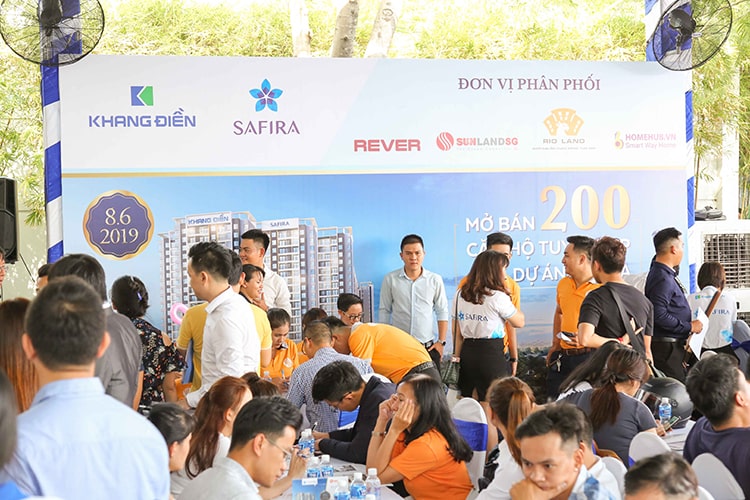 Những hình ảnh "nóng" trong lễ mở bán 200 căn đợt cuối dự án Safira Khang Điền