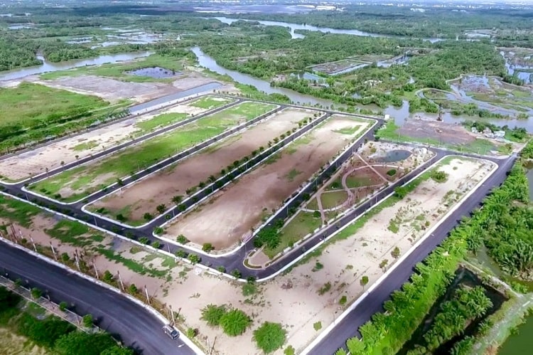 Nên đầu tư đất nền hay căn hộ vào dịp cuối năm?