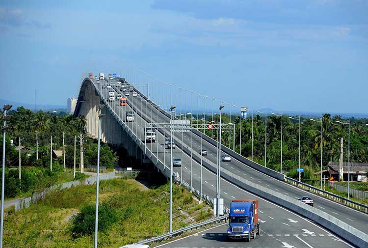 Giá đất Quận 2 thay đổi như thế nào qua từng giai đoạn?