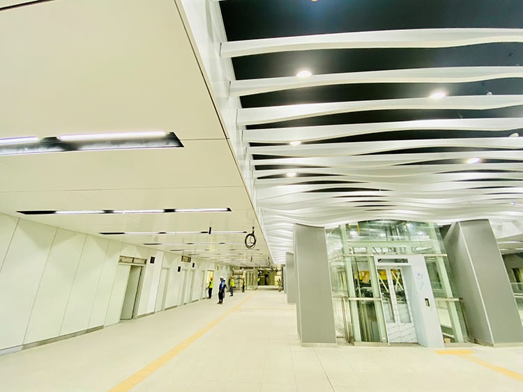 Ga ngầm Ba Son tuyến Metro số 1 lộ diện mạo mới vô cùng hiện đại