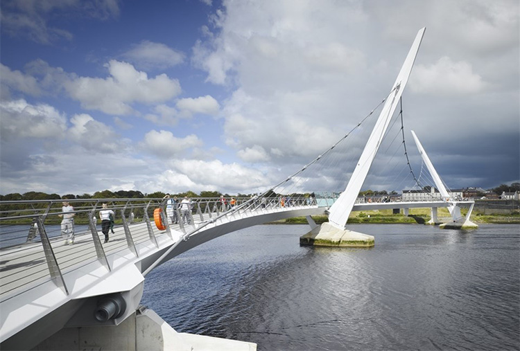 TP.HCM: Xây cầu đi bộ nối Quận 1 và Thủ Thiêm